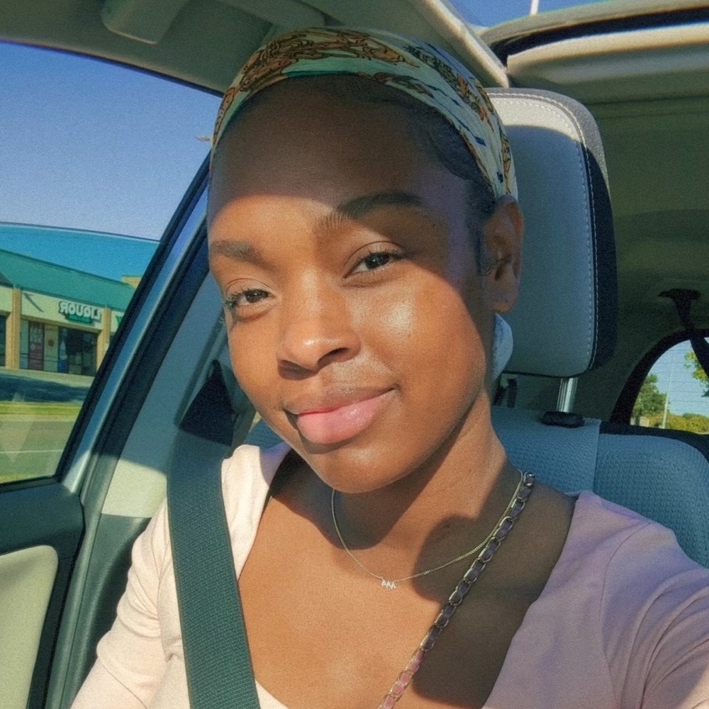 Meet your Posher, Shakiyla